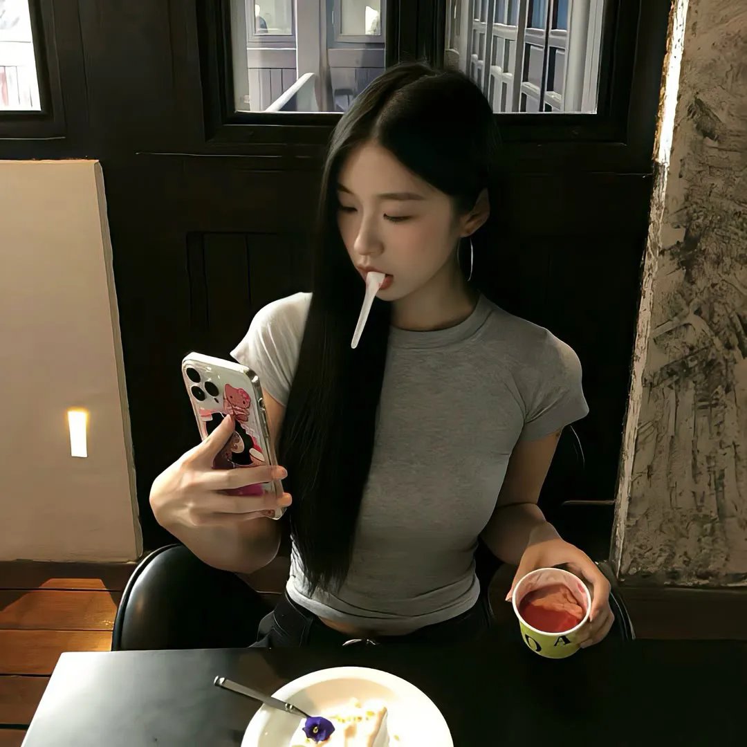 星际迷航：比基尼战神
